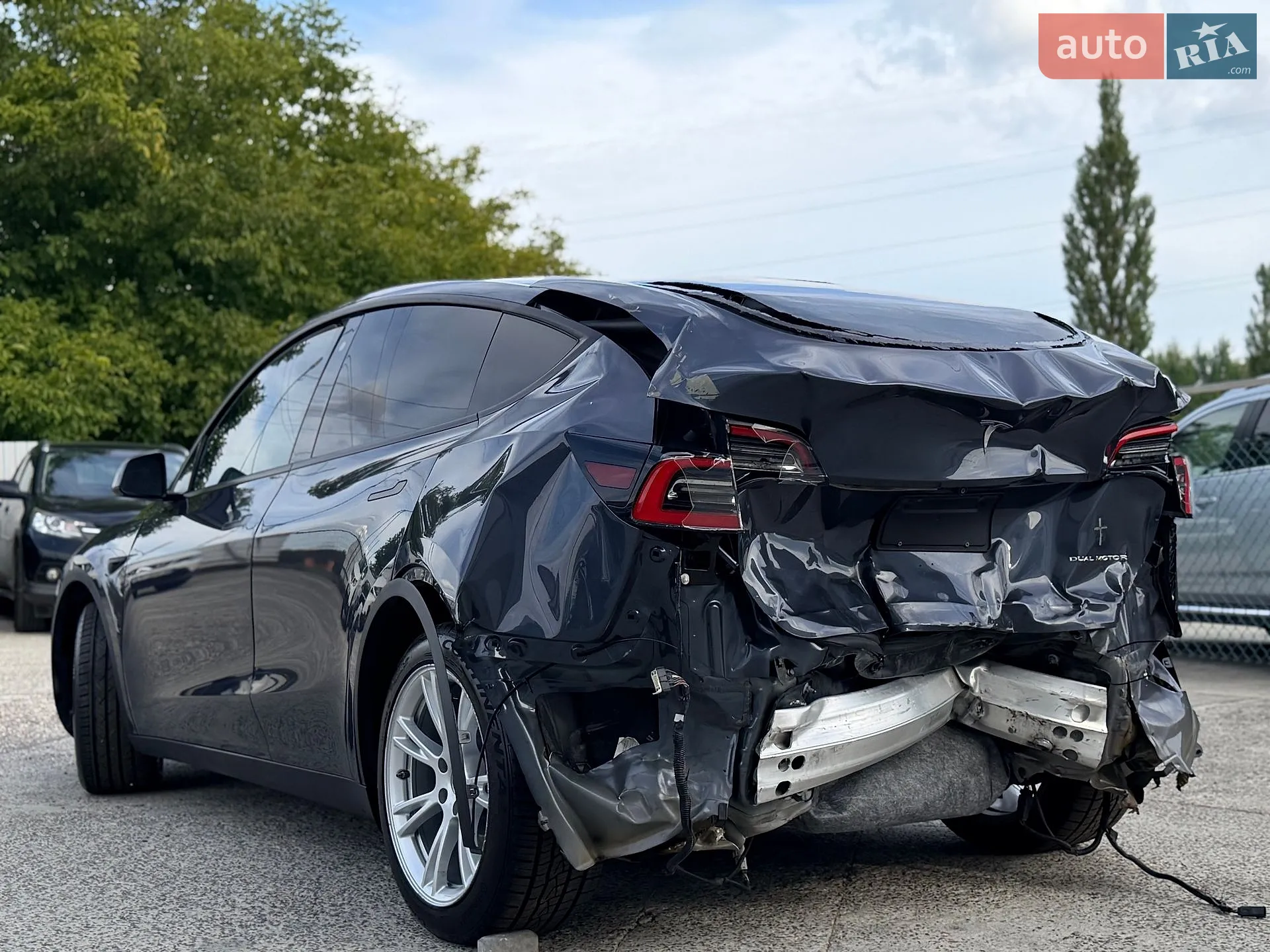 2021 Tesla Model Y - мініатюра 8
