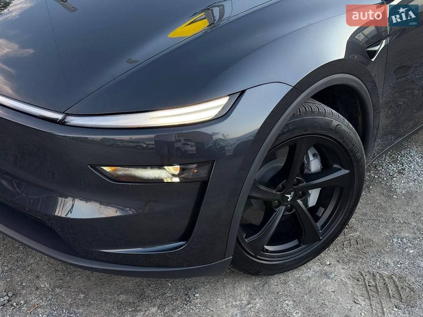 2025 Tesla Model Y - мініатюра 7