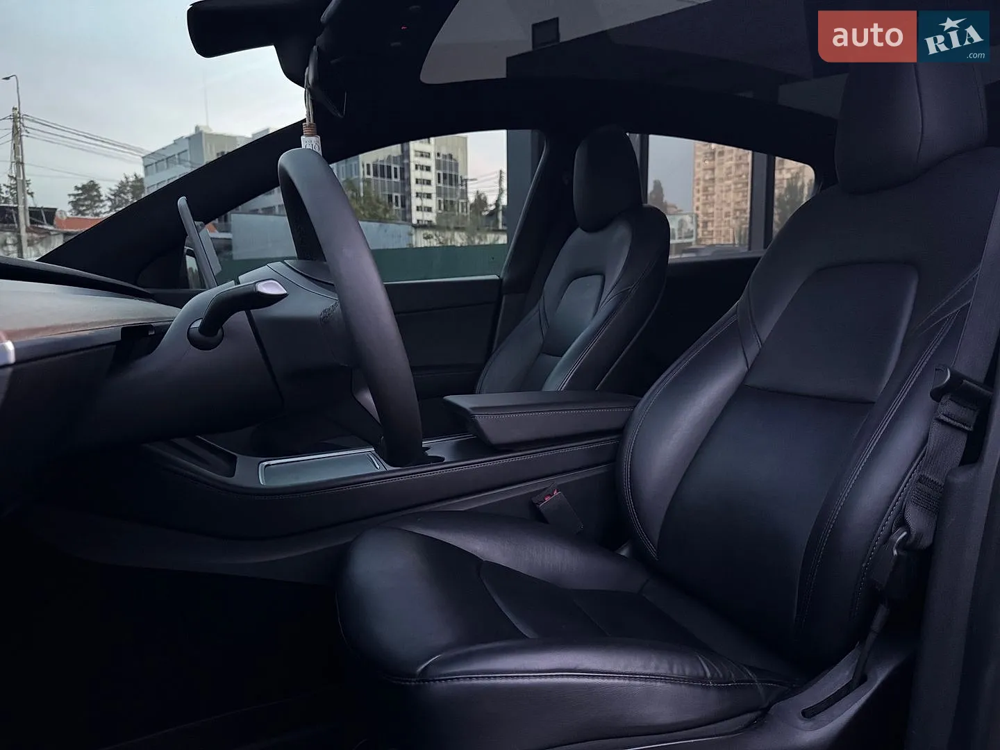 2021 Tesla Model Y - мініатюра 11