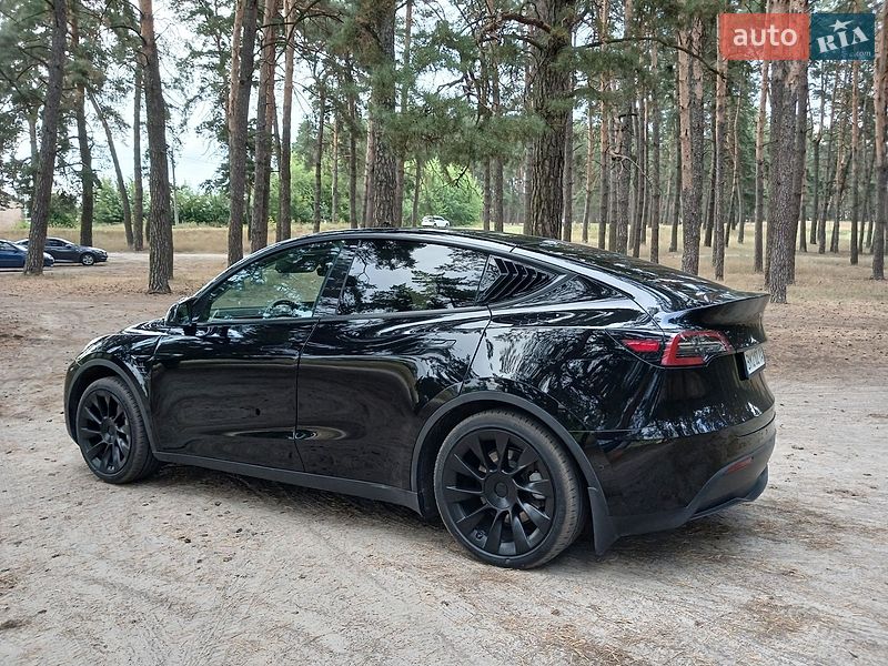 Tesla Model Y 2022 Tesla Model Y 2022