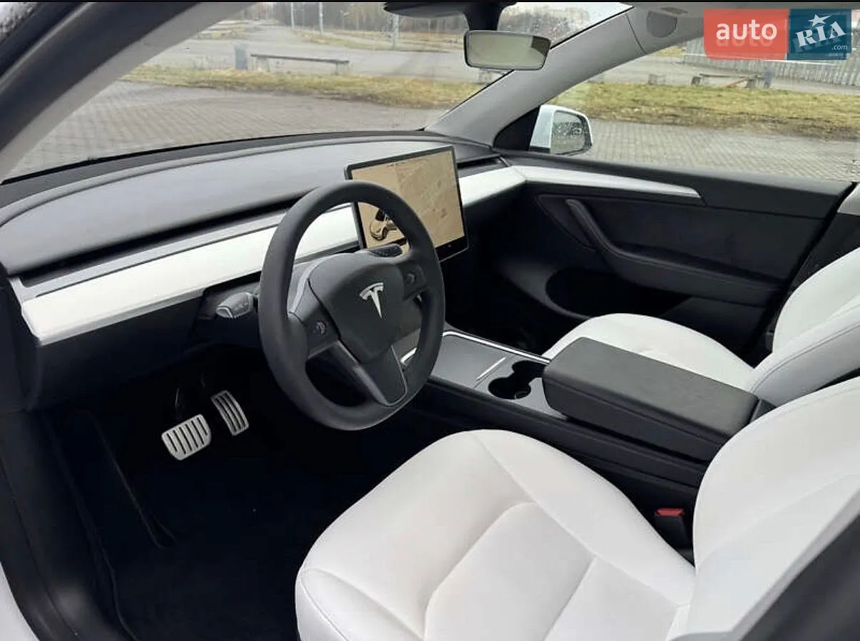 2022 Tesla Model Y - мініатюра 2