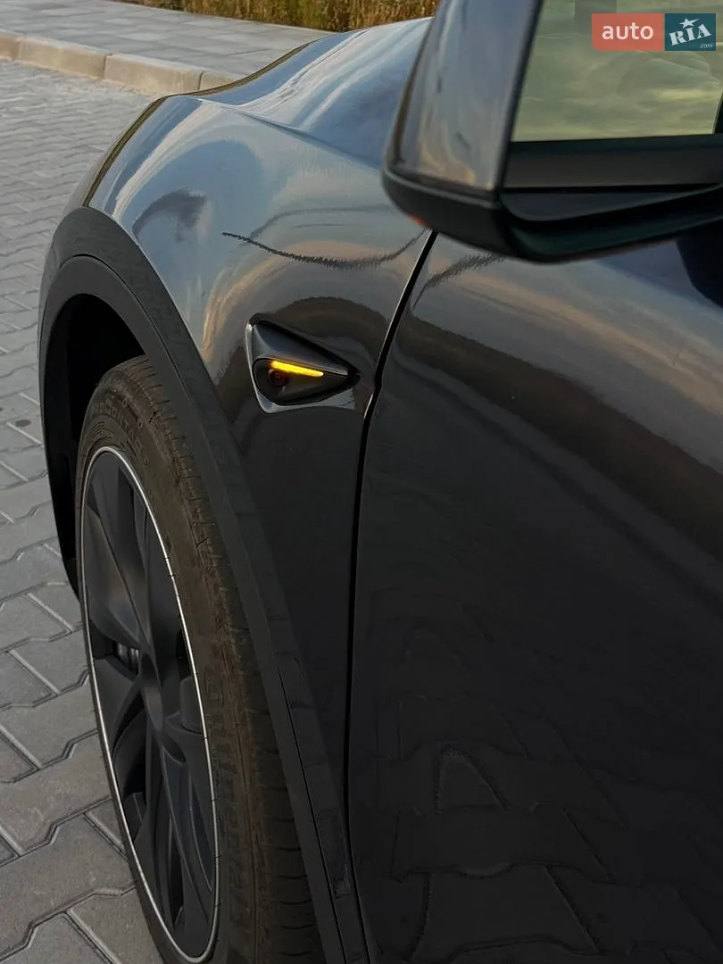 2024 Tesla Model Y - мініатюра 18