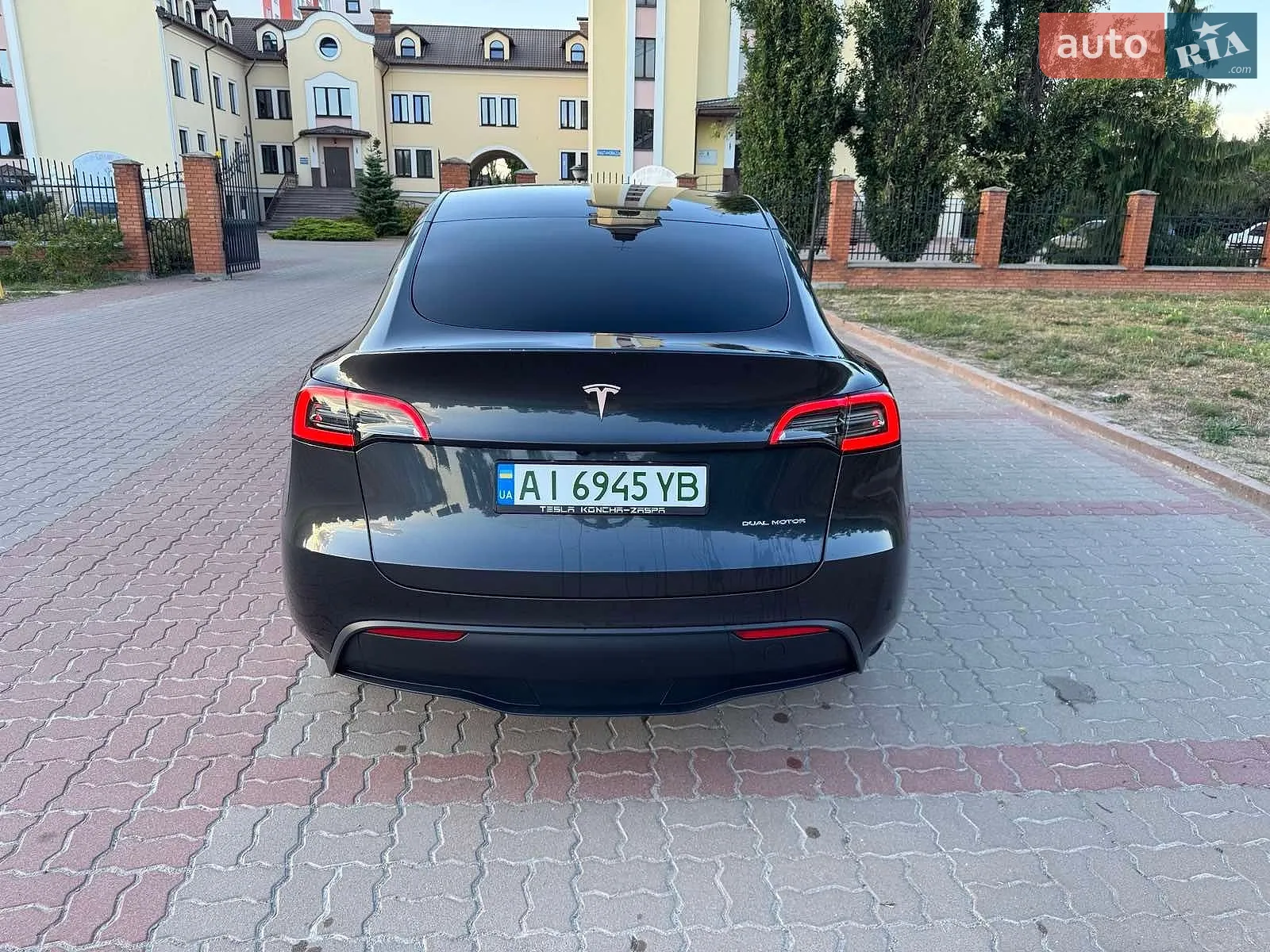 2024 Tesla Model Y - мініатюра 7
