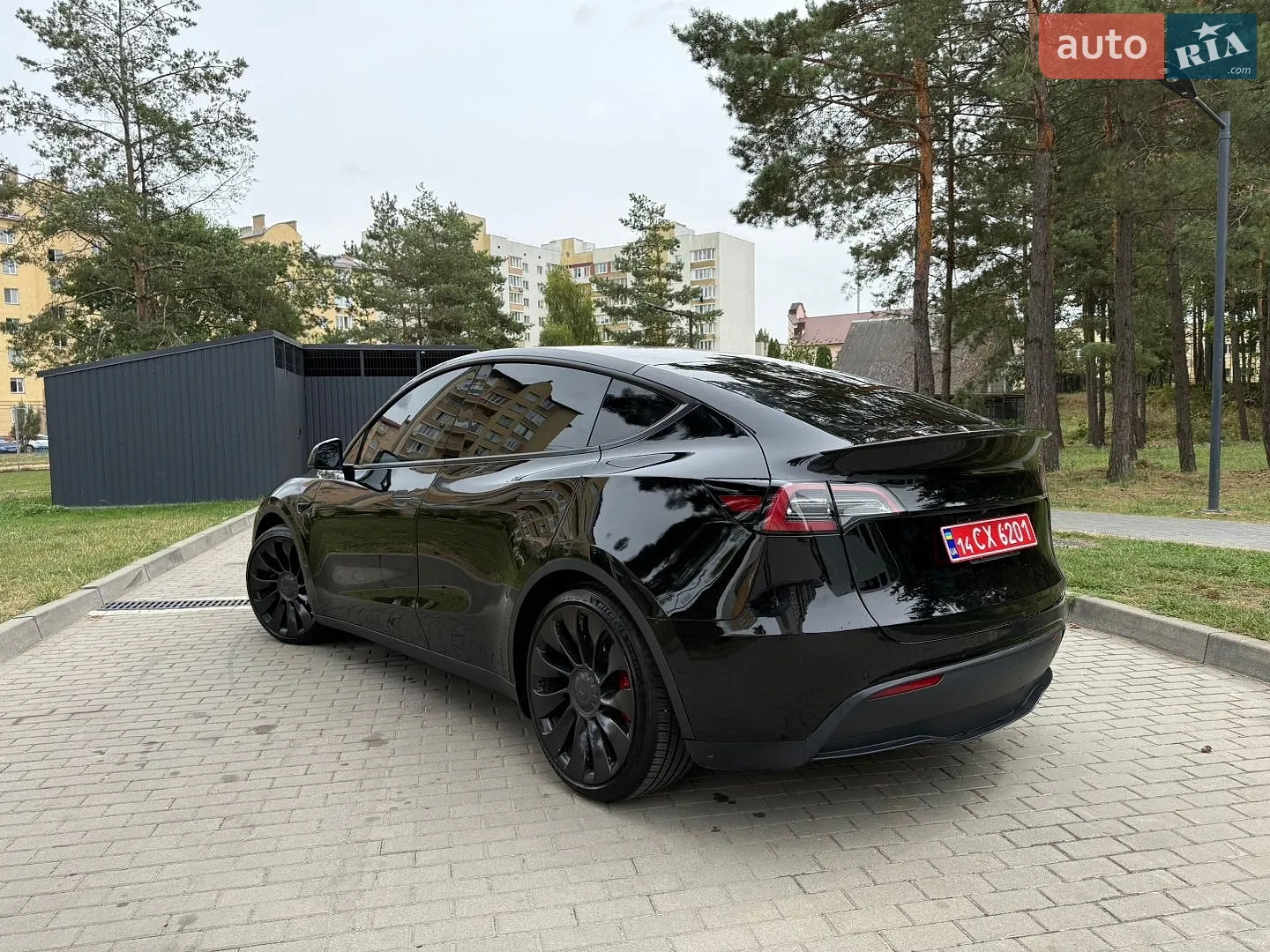 2022 Tesla Model Y - мініатюра 5