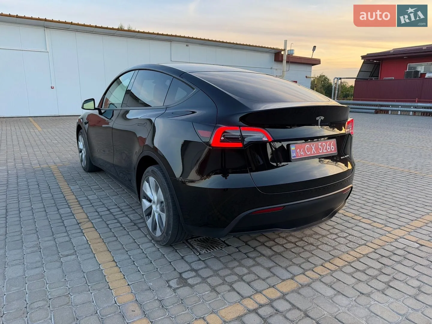 2023 Tesla Model Y - мініатюра 7