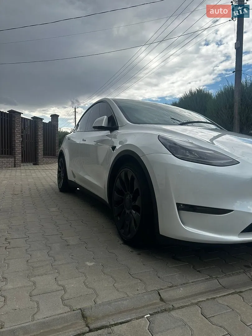 2023 Tesla Model Y - мініатюра 3