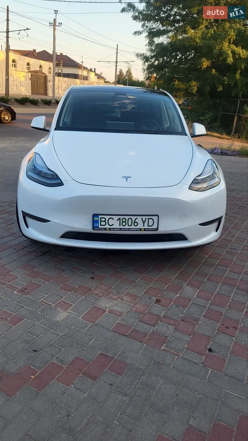 2022 Tesla Model Y - мініатюра 3