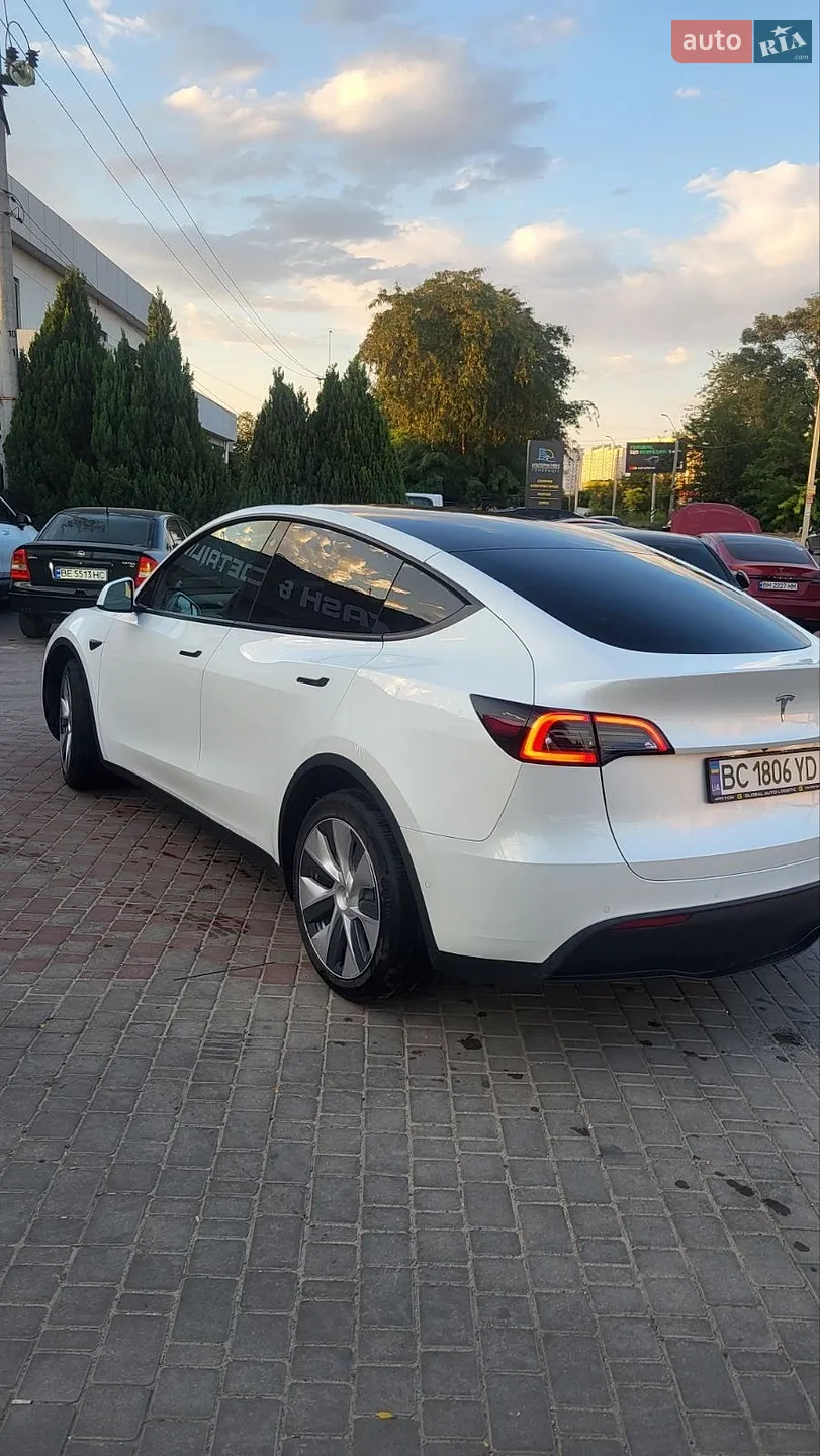 2022 Tesla Model Y - мініатюра 8
