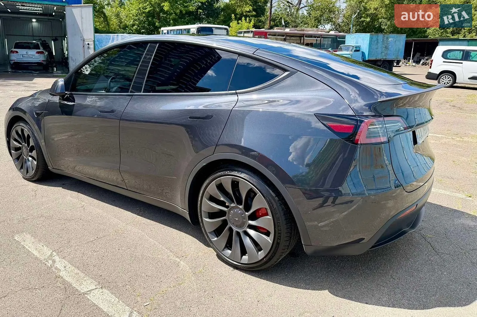 2024 Tesla Model Y - мініатюра 4