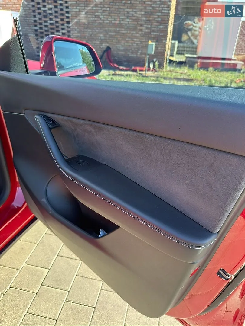 2022 Tesla Model Y - мініатюра 16