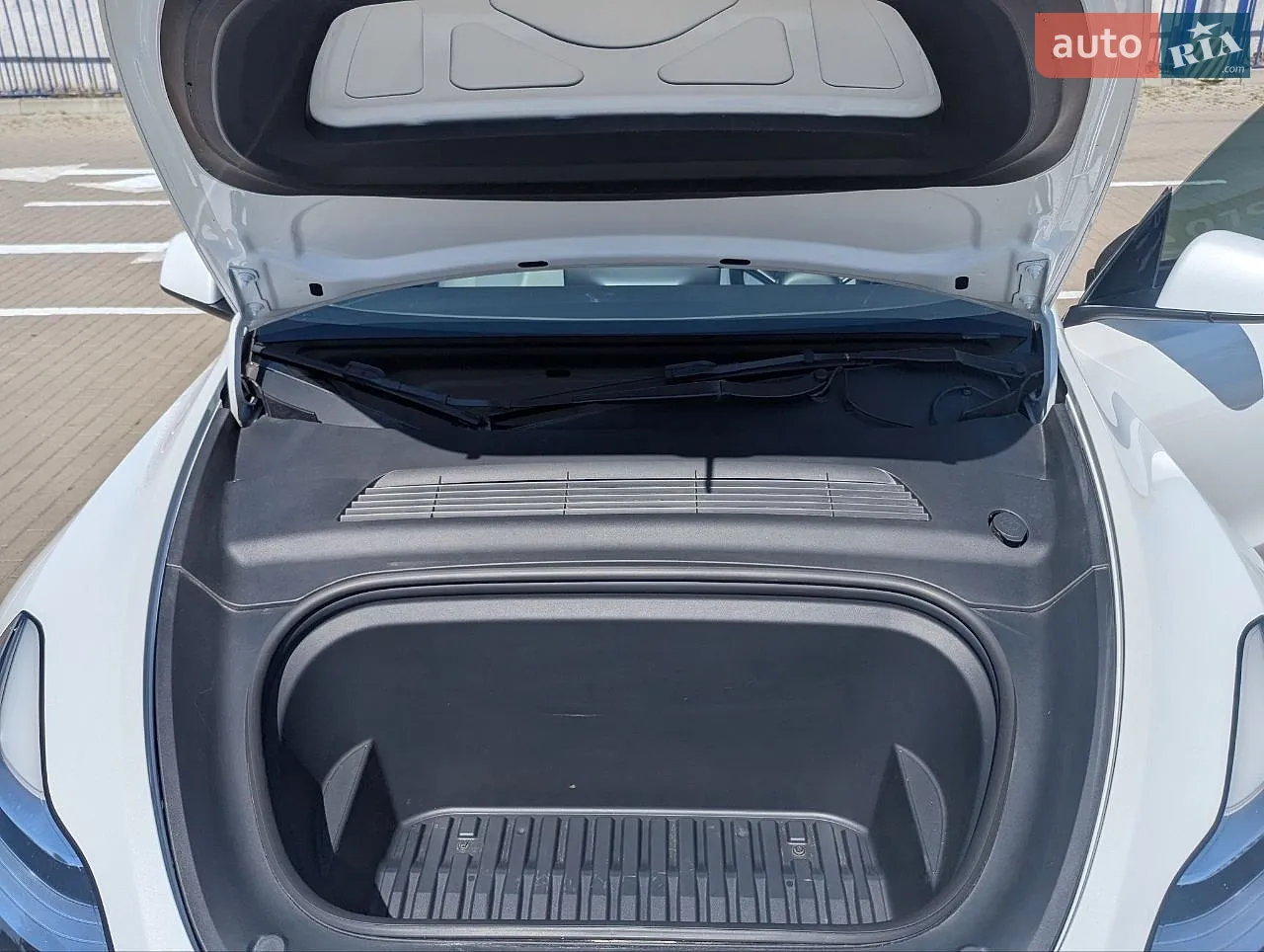 2021 Tesla Model Y - мініатюра 20