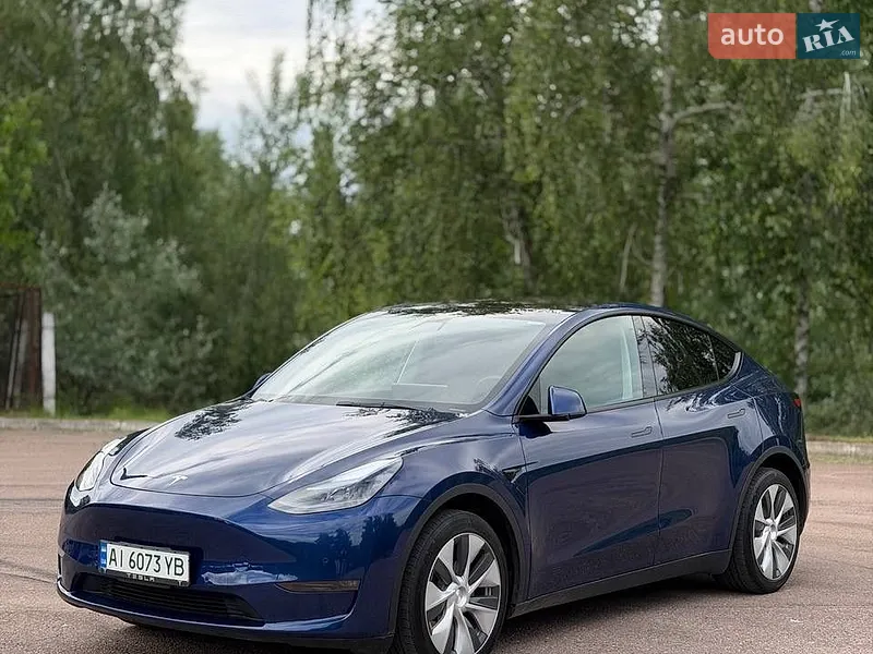 Tesla Model Y 2021