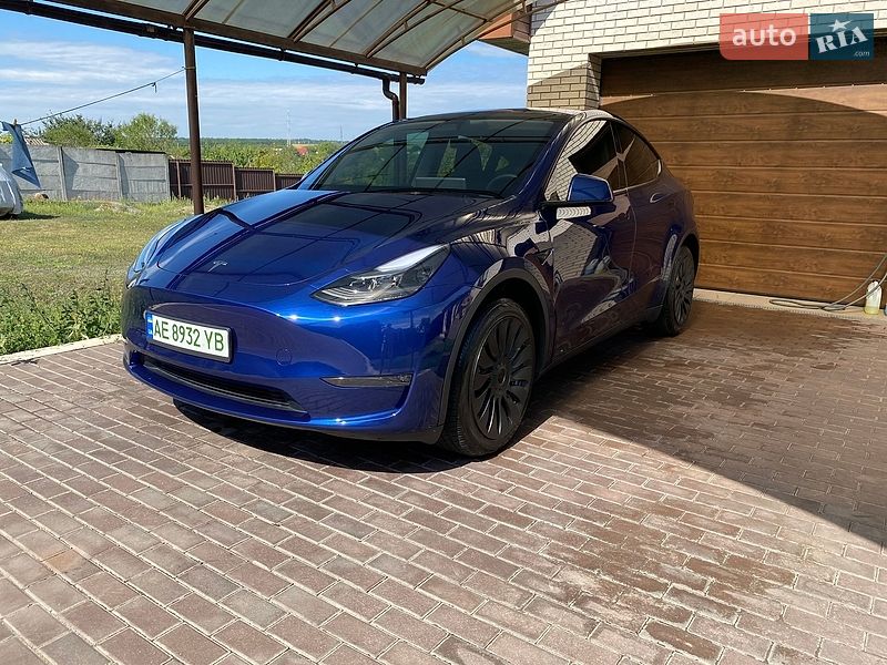Позашляховик / Кросовер Tesla Model Y 2024 в Дніпрі