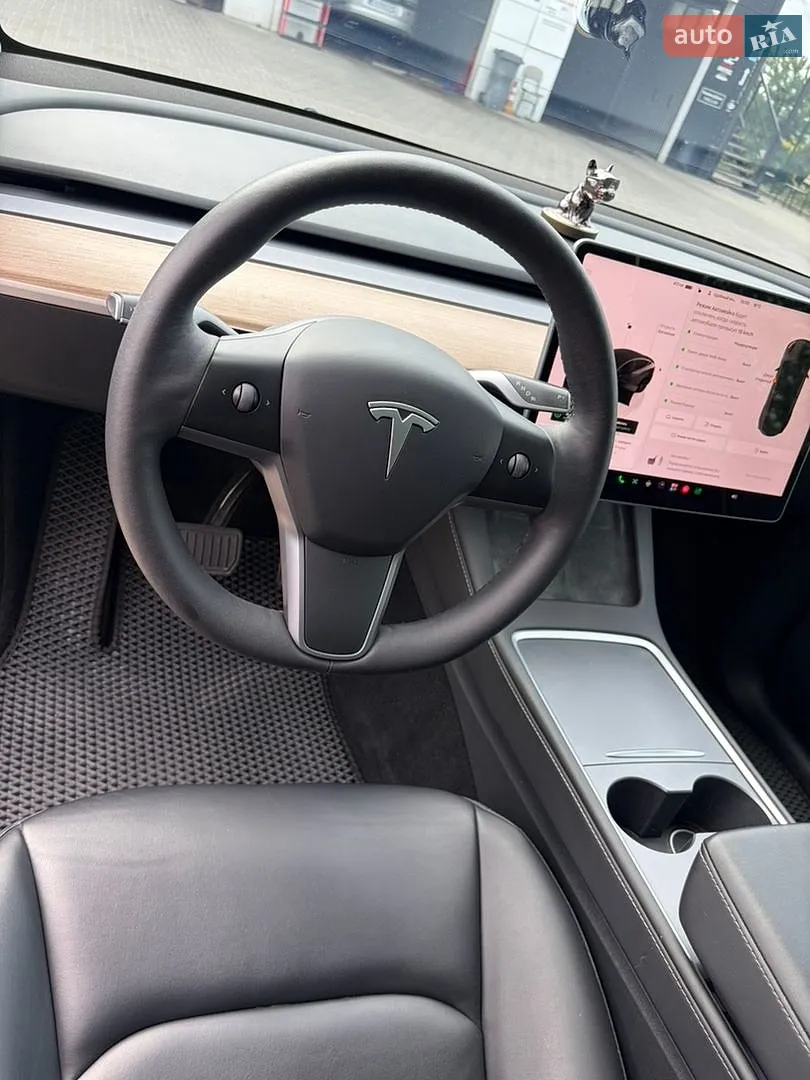 2023 Tesla Model Y - мініатюра 3
