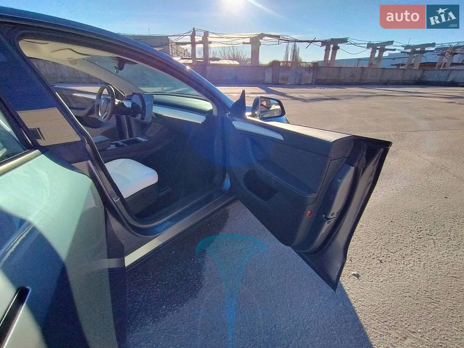2024 Tesla Model Y - мініатюра 11