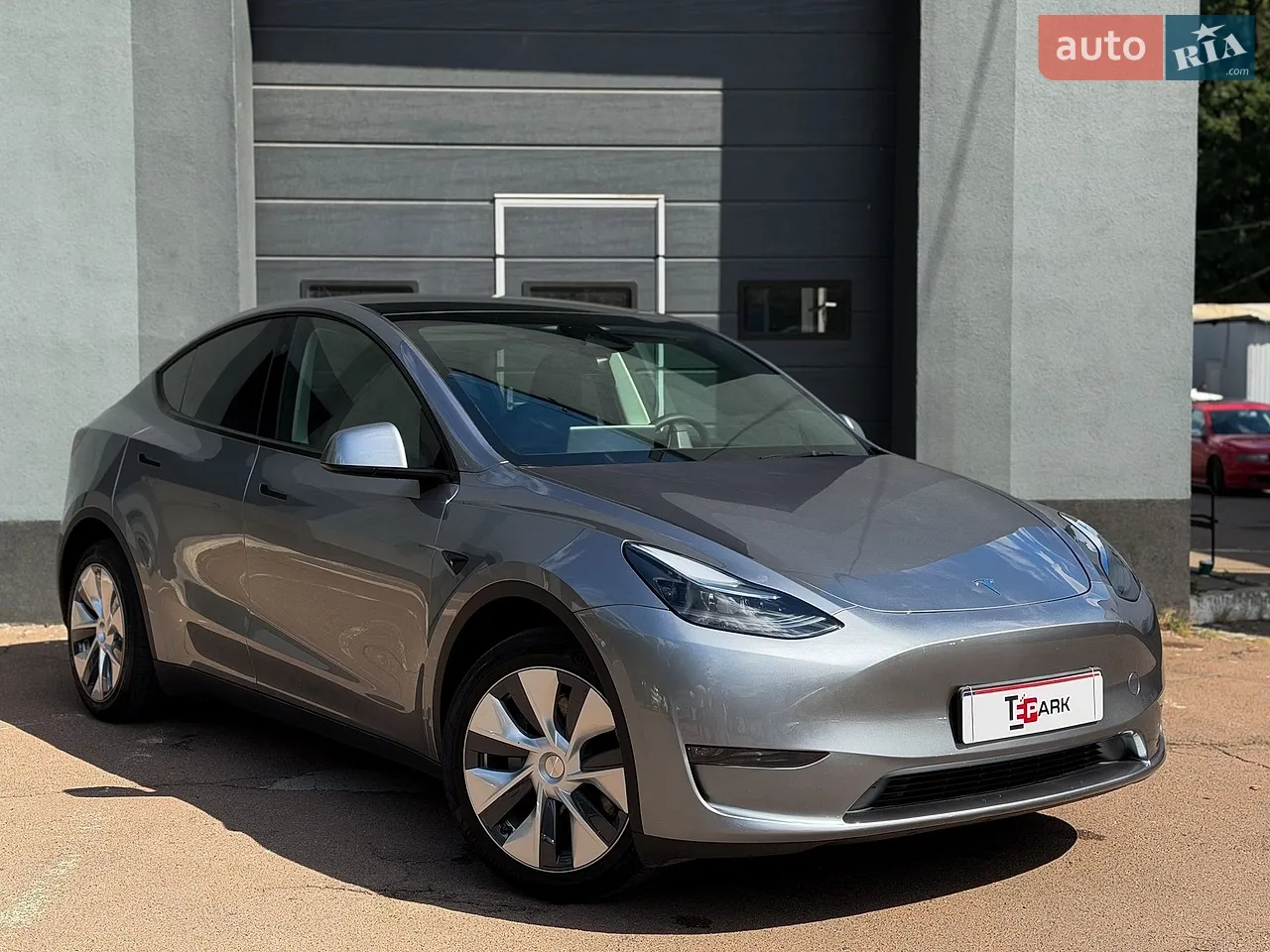 2023 Tesla Model Y - мініатюра 28