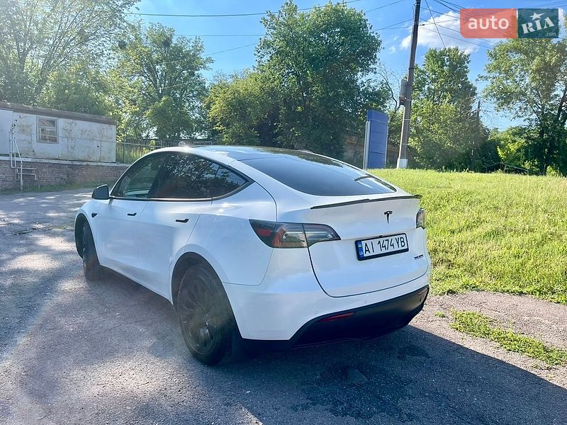 Внедорожник / Кроссовер Tesla Model Y 2021 в Чернигове