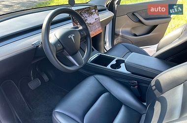 Внедорожник / Кроссовер Tesla Model Y 2021 в Чернигове