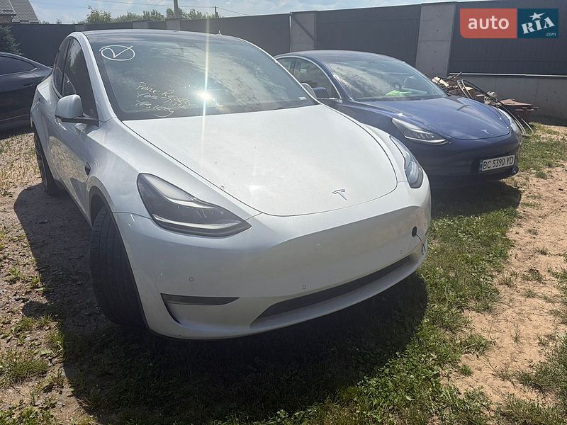 Tesla Model Y 2021 Tesla Model Y 2021