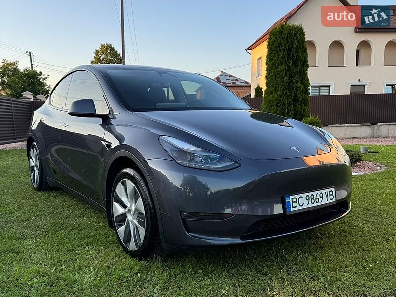 Tesla Model Y 2023 Tesla Model Y 2023