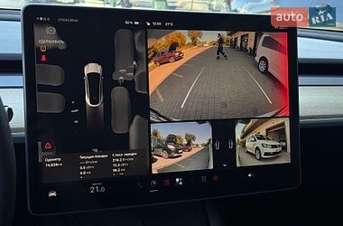 Внедорожник / Кроссовер Tesla Model Y 2022 в Бердичеве