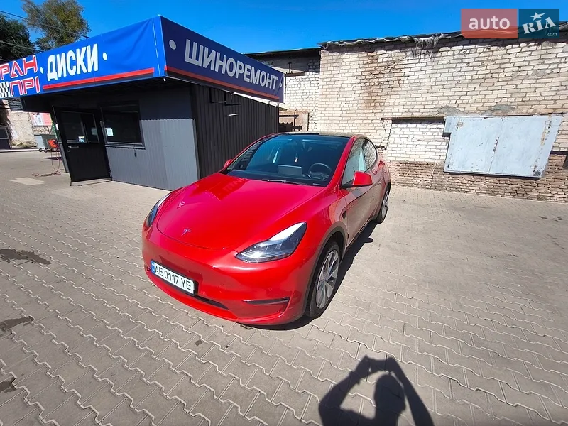 Tesla Model Y 2022