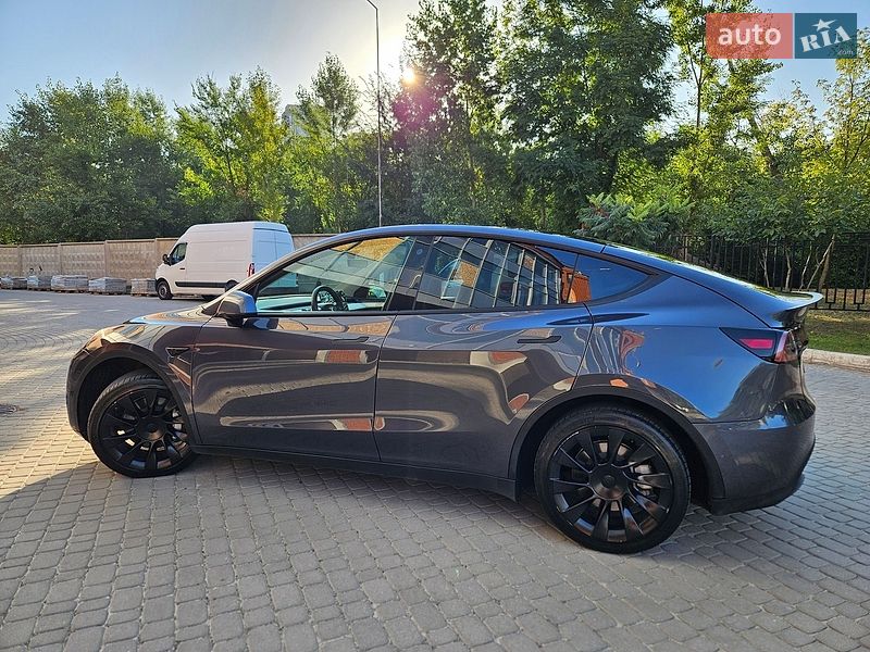 Внедорожник / Кроссовер Tesla Model Y 2022 в Харькове