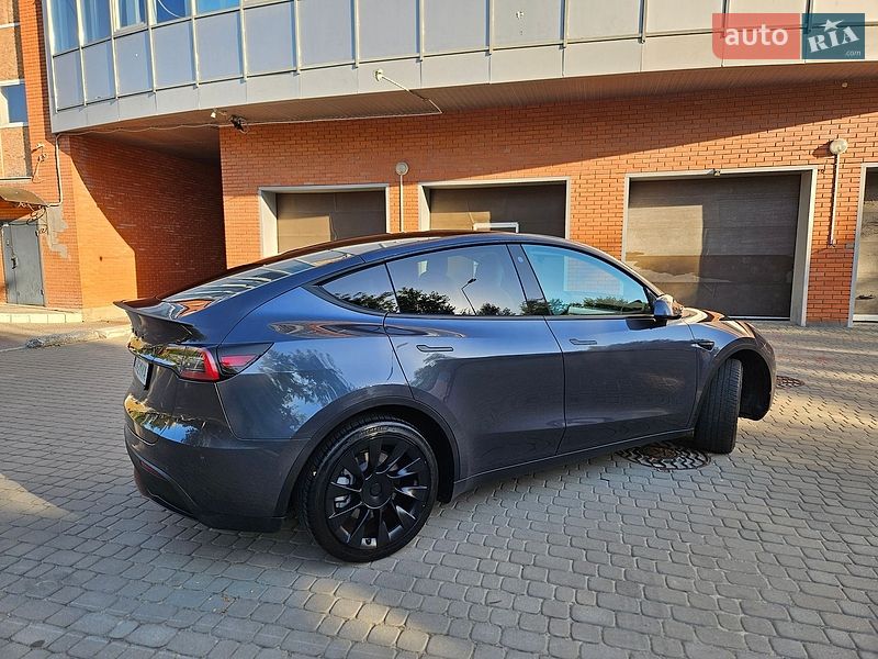 Внедорожник / Кроссовер Tesla Model Y 2022 в Харькове