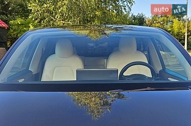 Внедорожник / Кроссовер Tesla Model Y 2022 в Харькове
