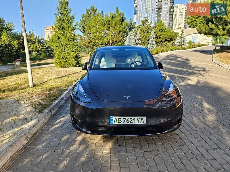 Внедорожник / Кроссовер Tesla Model Y 2022 в Харькове