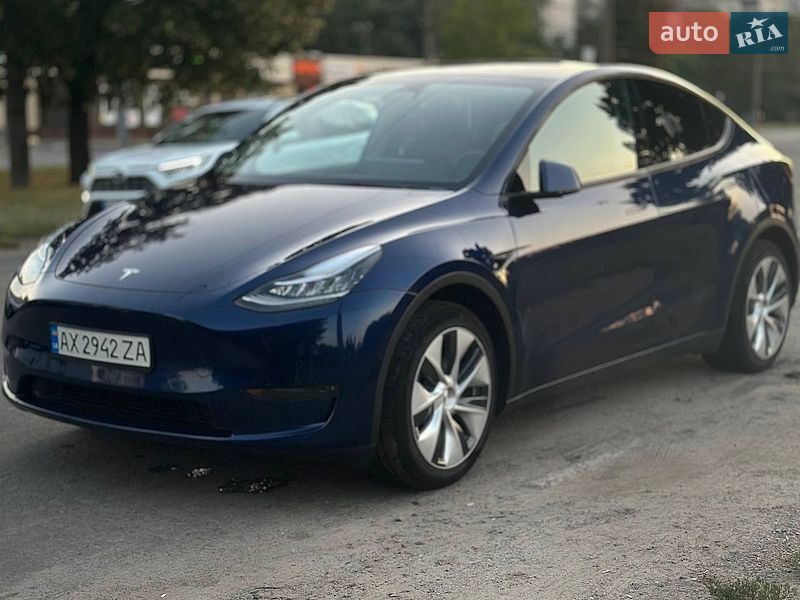 Внедорожник / Кроссовер Tesla Model Y 2022 в Харькове