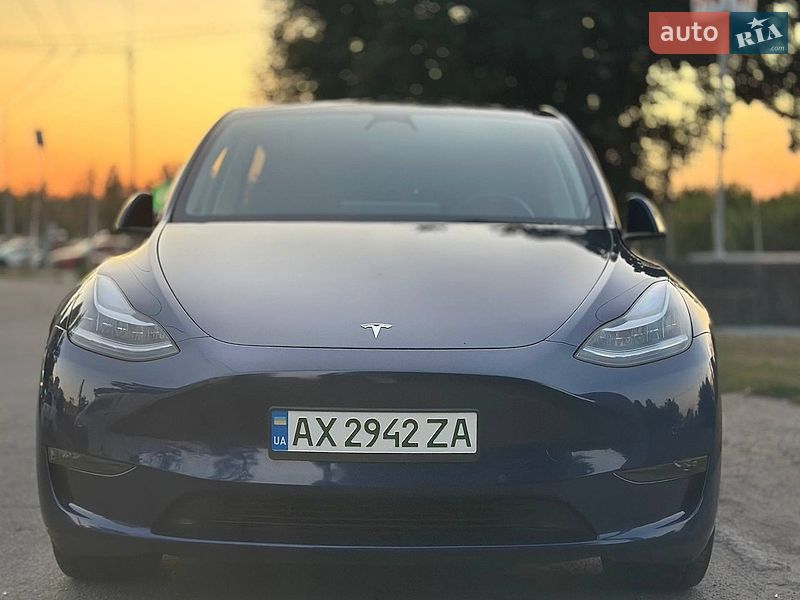 Внедорожник / Кроссовер Tesla Model Y 2022 в Харькове
