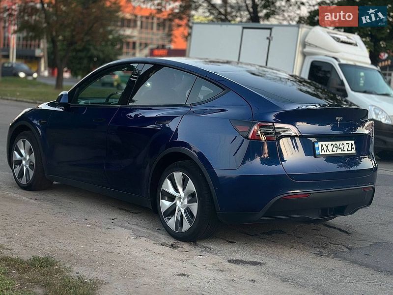 Внедорожник / Кроссовер Tesla Model Y 2022 в Харькове
