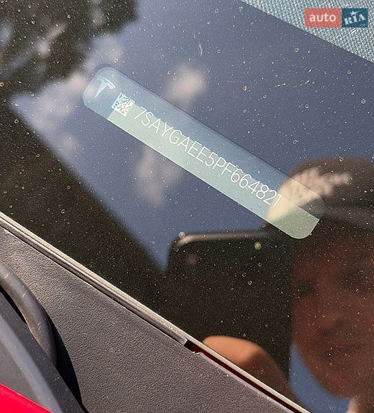 Внедорожник / Кроссовер Tesla Model Y 2023 в Киеве