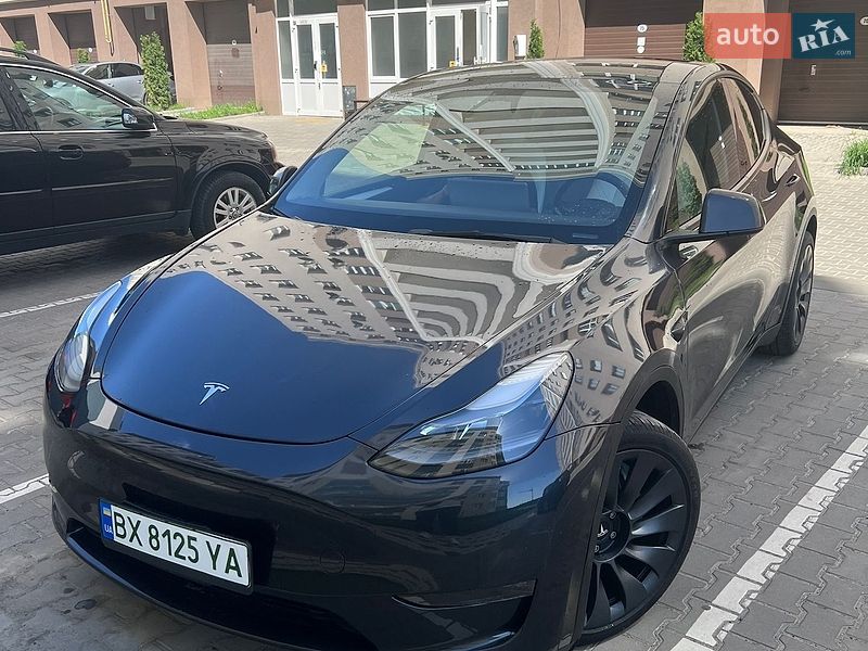 Позашляховик / Кросовер Tesla Model Y 2024 в Хмельницькому