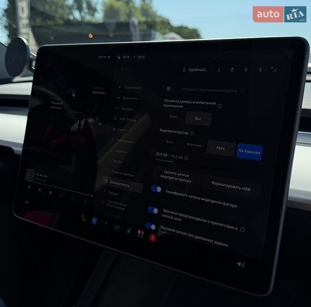 Внедорожник / Кроссовер Tesla Model Y 2023 в Киеве