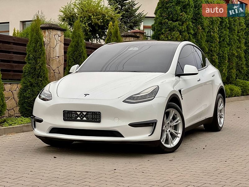 Позашляховик / Кросовер Tesla Model Y 2023 в Хмельницькому