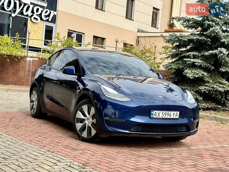 Внедорожник / Кроссовер Tesla Model Y 2021 в Харькове