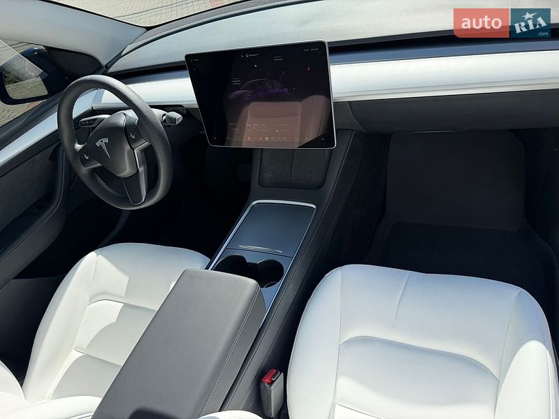 Внедорожник / Кроссовер Tesla Model Y 2023 в Золочеве