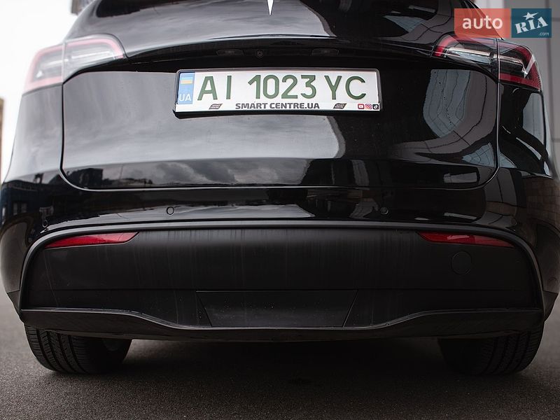 Позашляховик / Кросовер Tesla Model Y 2022 в Києві