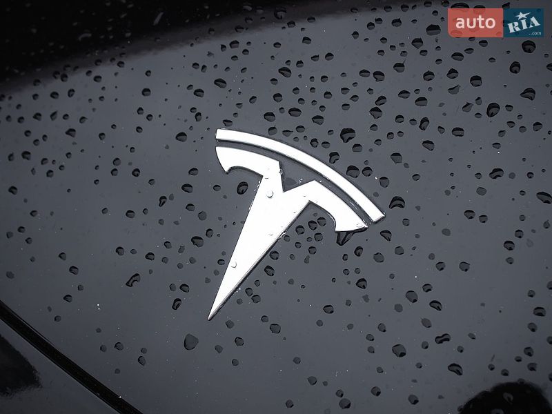 Позашляховик / Кросовер Tesla Model Y 2022 в Києві