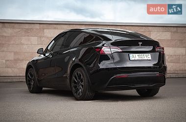 Позашляховик / Кросовер Tesla Model Y 2022 в Києві