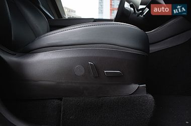 Позашляховик / Кросовер Tesla Model Y 2022 в Києві