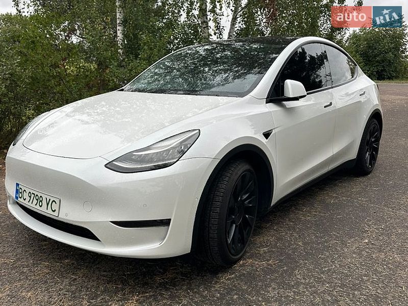 Внедорожник / Кроссовер Tesla Model Y 2021 в Львове