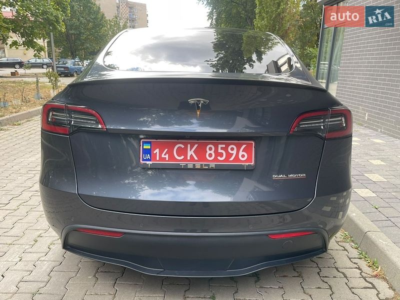 Позашляховик / Кросовер Tesla Model Y 2022 в Ужгороді