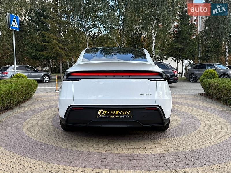 Внедорожник / Кроссовер Tesla Model Y 2025 в Львове фото 7 Внедорожник / Кроссовер Tesla Model Y 2025 в Львове