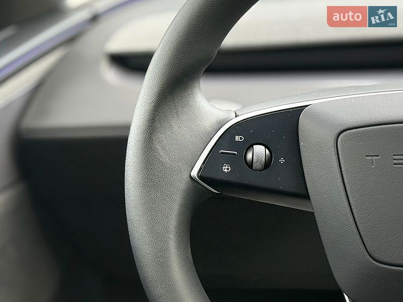 Внедорожник / Кроссовер Tesla Model Y 2025 в Львове фото 13 Внедорожник / Кроссовер Tesla Model Y 2025 в Львове
