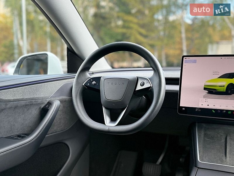 Внедорожник / Кроссовер Tesla Model Y 2025 в Львове фото 22 Внедорожник / Кроссовер Tesla Model Y 2025 в Львове