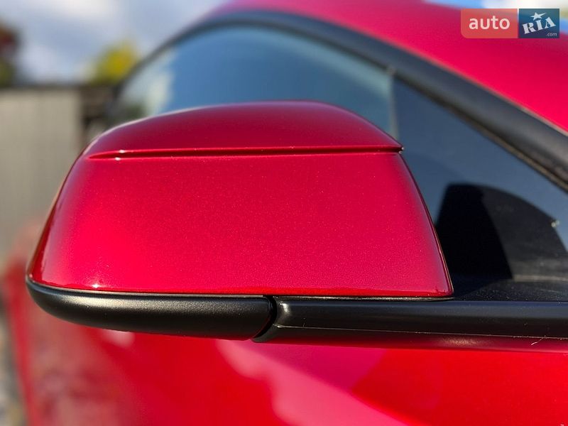 Внедорожник / Кроссовер Tesla Model Y 2025 в Львове
