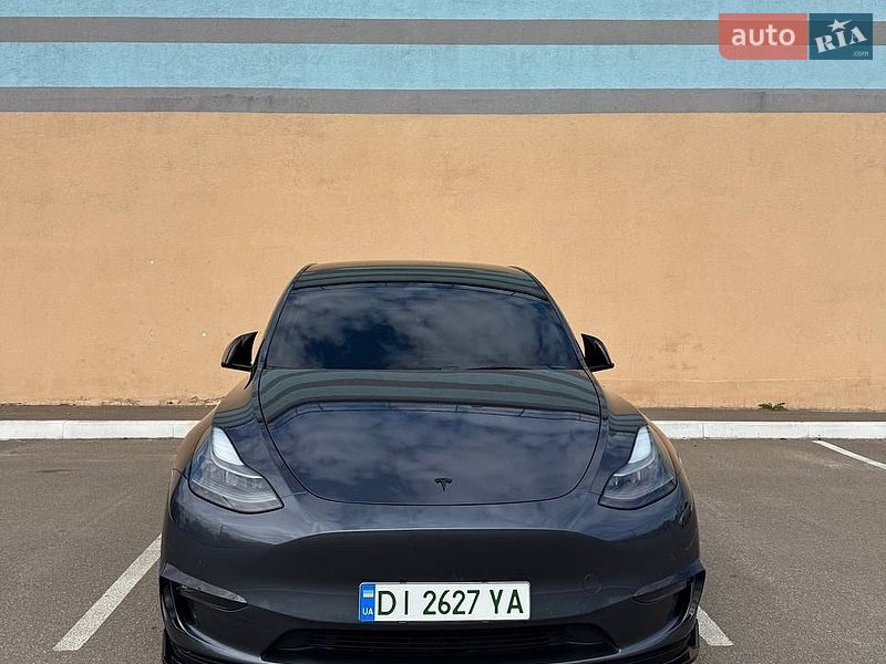 Внедорожник / Кроссовер Tesla Model Y 2022 в Киеве